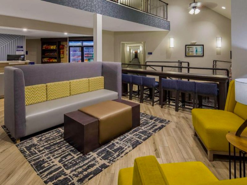 Best Western Hampshire Inn & Suitesの写真