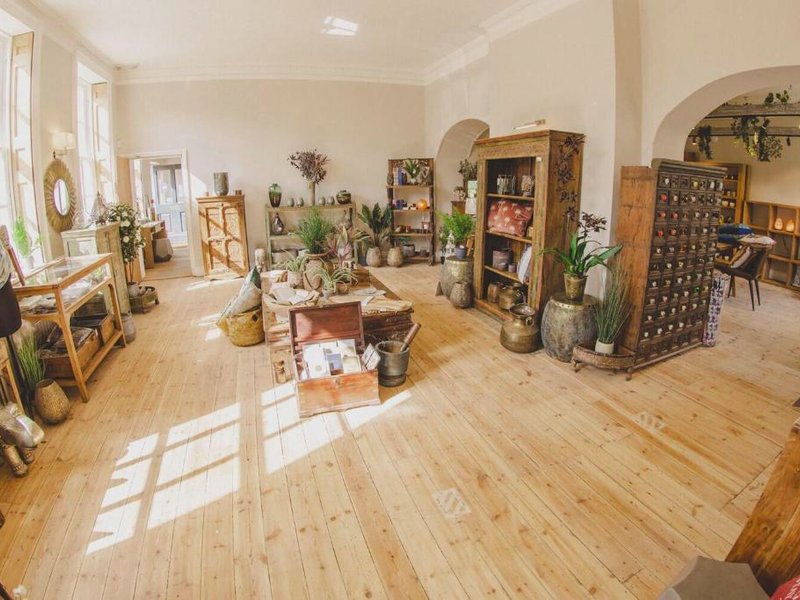 Trading Boundariesの写真