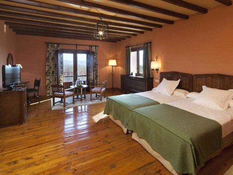 パラドール デ セルベラ デ ピスエルガ (Parador de Cervera de Pisuerga)の写真
