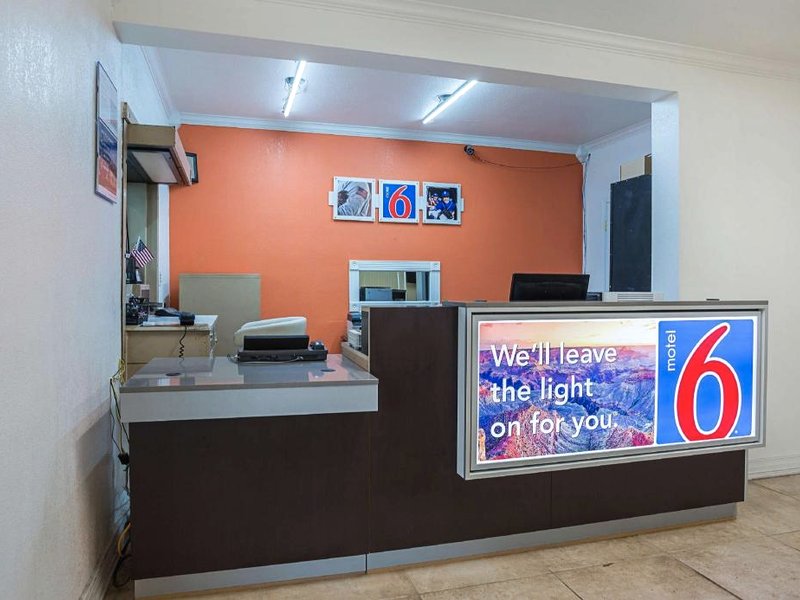 Motel 6 Brinkley, ARの写真