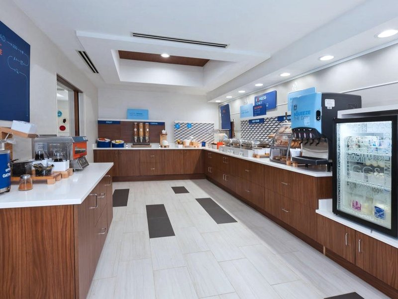 ホリデイ イン エクスプレス ＆ スイーツ デイトン サウス フランクリン バイ IHG (Holiday Inn Express & Suites Dayton South Franklin By IHG)の写真