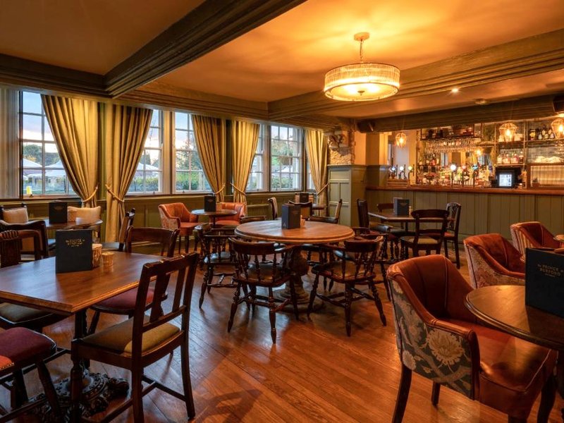 Prince of Burfordの写真