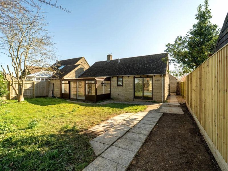 Bumble Bee Bungalow Serviced Accommodationの写真