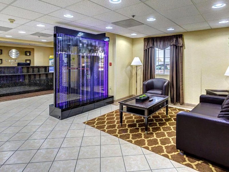 Comfort Inn Decatur Pricevilleの写真
