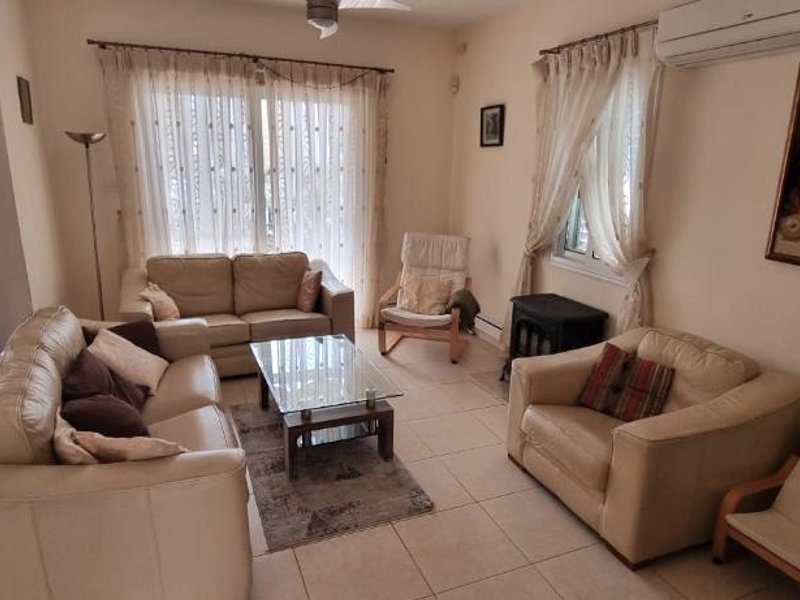 ［アギア マリーナ クリソコウス］ヴィラ（m²）｜ 3ベッドルーム／2バスルーム (Fab Sea & Mountain View Villa. Close to the beach.)の写真