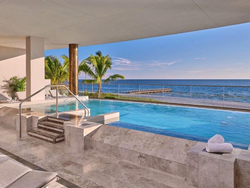 The St. Regis Longboat Key Resortの写真