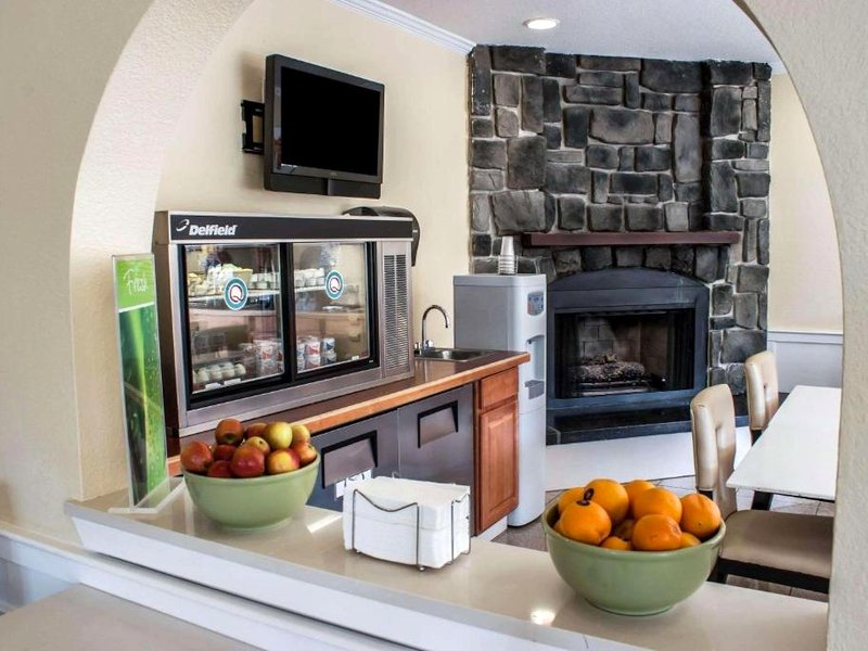 クオリティ イン & スイーツ ファイフ シアトル (Quality Inn & Suites Fife Seattle)の写真