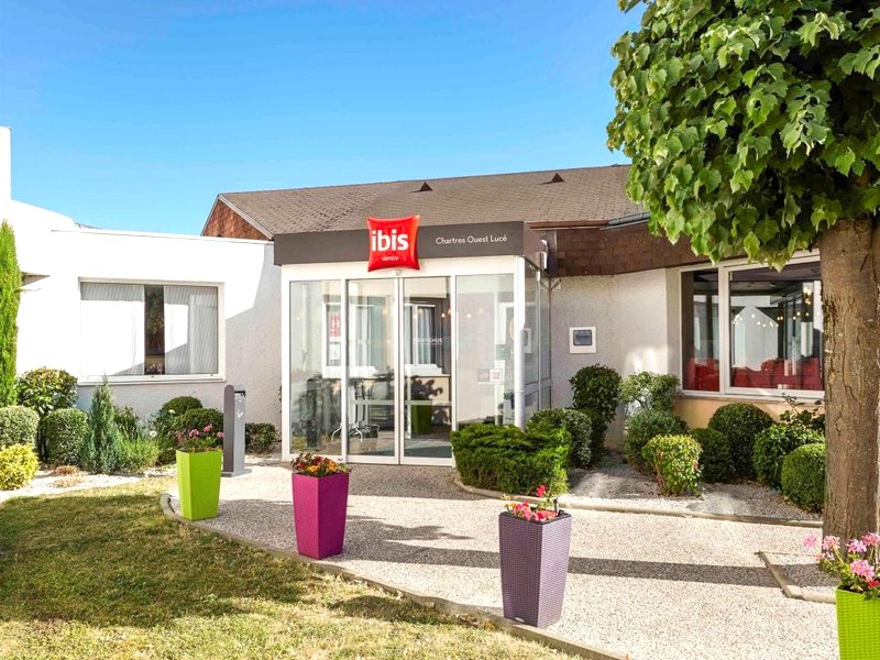ibis Chartres Ouest Lucéの写真
