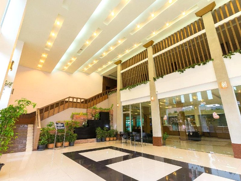 シンキアット ブリ ホテル (Sinkiat Buri Hotel)の写真