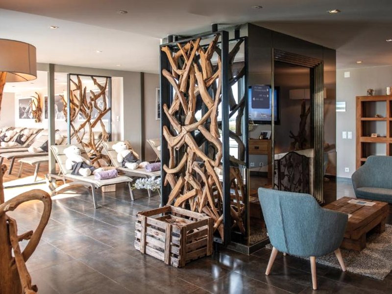 EVERNESS Hotel and Resortの写真