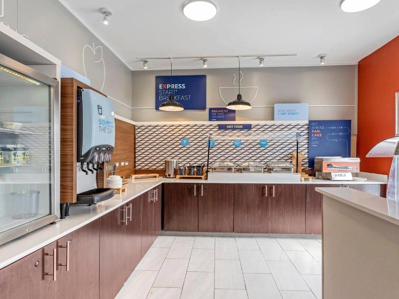 ホリデイ イン エクスプレス ピッツバーグ マンホール バイ IHG (Holiday Inn Express Pittsburgh - Munhall By IHG)の写真