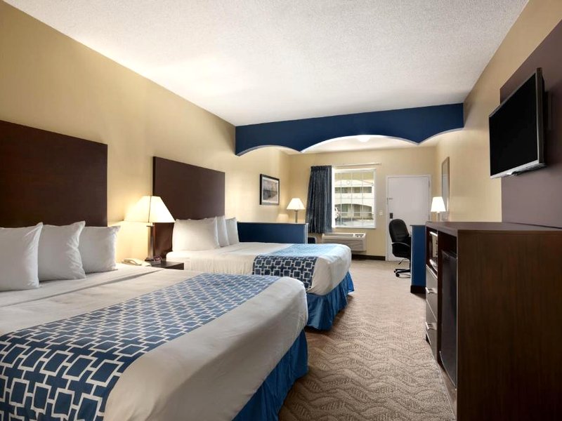 デイズ イン&スイーツ バイ ウィンダム チェリー ヒル フィラデルフィア (Days Inn & Suites by Wyndham Cherry Hill - Philadelphia)の写真