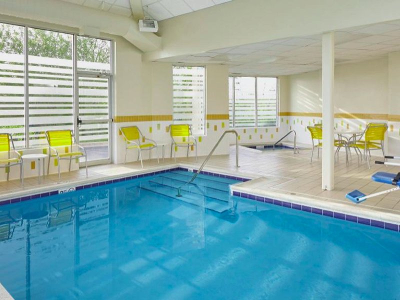 フェアフィールド イン&スイーツ シカゴ ロンバード (Fairfield Inn & Suites Chicago Lombard)の写真