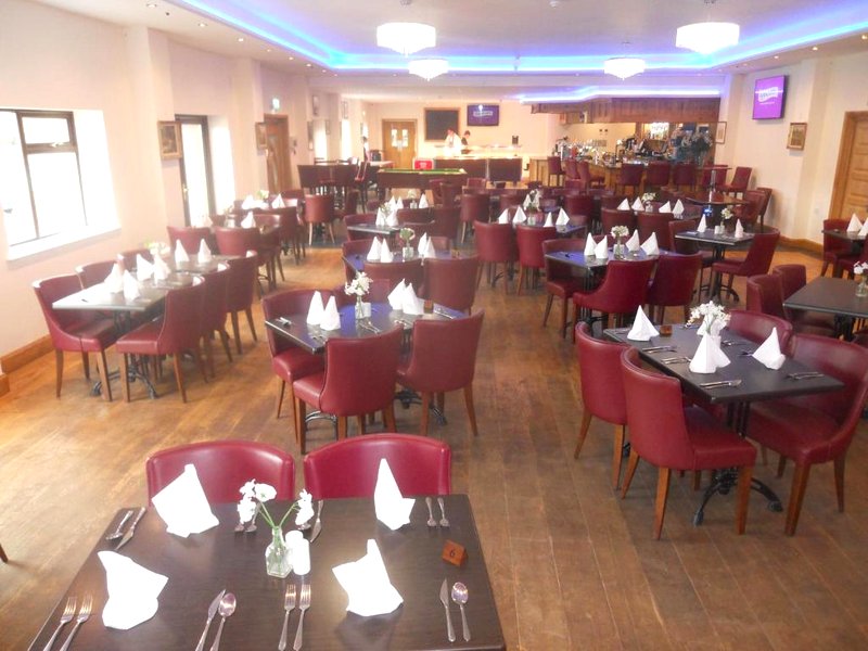 Riverside Park & Country Clubの写真