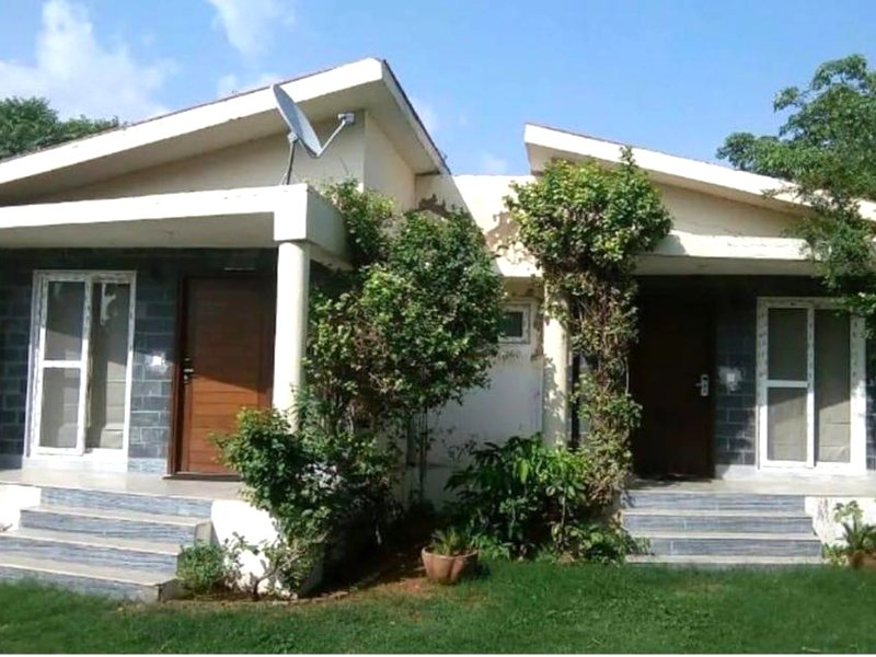 Antariksha Hotels & Resorts, Neem Ka Thanaの写真