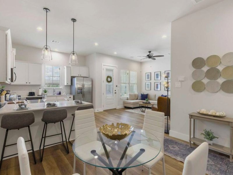 Modern Magnolia Cottage Pool and Gym Accessの写真