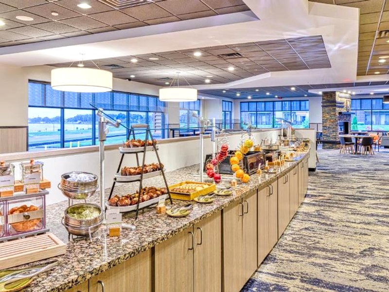 ダブルツリー バイ ヒルトン ポート ハートン (DoubleTree by Hilton Port Huron)の写真