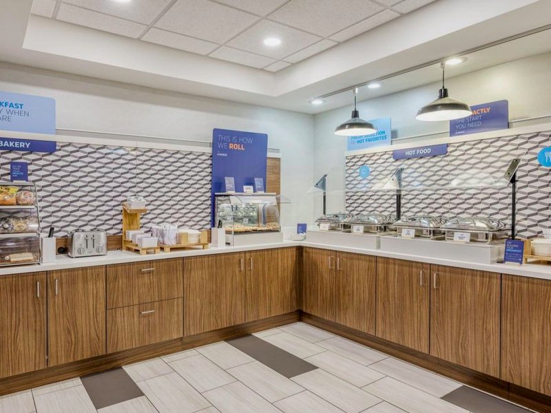 Holiday Inn Express & Suites Vandalia By IHGの写真