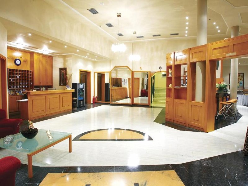 アイリス ホテル (Iris Hotel)の写真