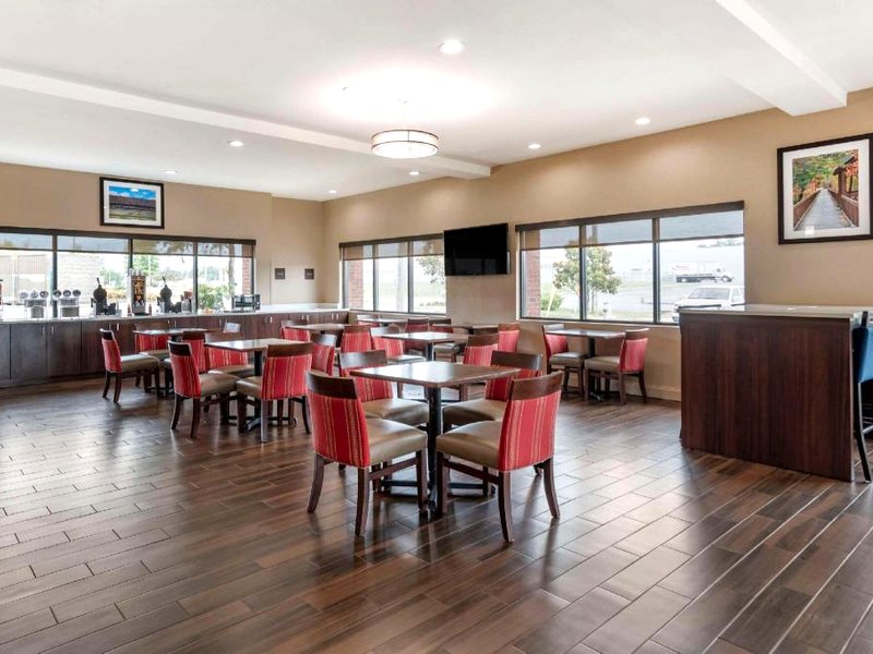 Comfort Suites Pell City I-20 exit 158の写真