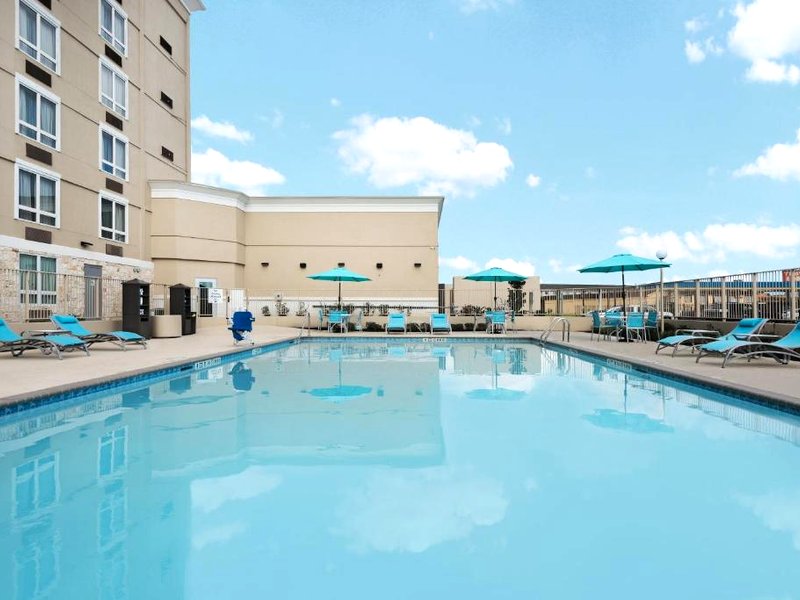 Holiday Inn Beaumont East-Medical Ctr Area By IHGの写真
