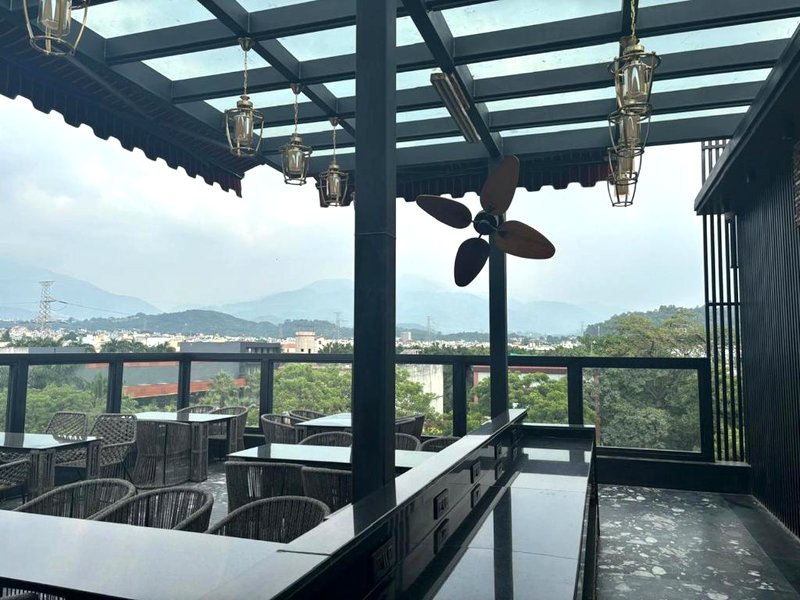 Hotel Primeland Pinjoreの写真