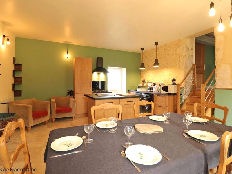 Maison de charme avec jardin clos, proche de Sées et activités, animaux bienvenus - FR-1-497-150 (Maison de charme avec jardin clos, proche de Sees et activites, animaux bienvenus - FR-1-497-150)の写真