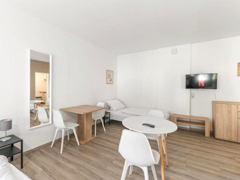 Worker Apartments Heilbronn City - PARKING, WIFI, SMART TV NEWの写真
