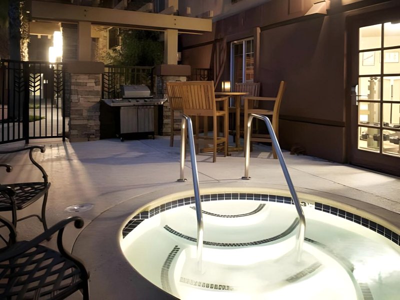 Larkspur Landing Extended Stay Suites Rentonの写真