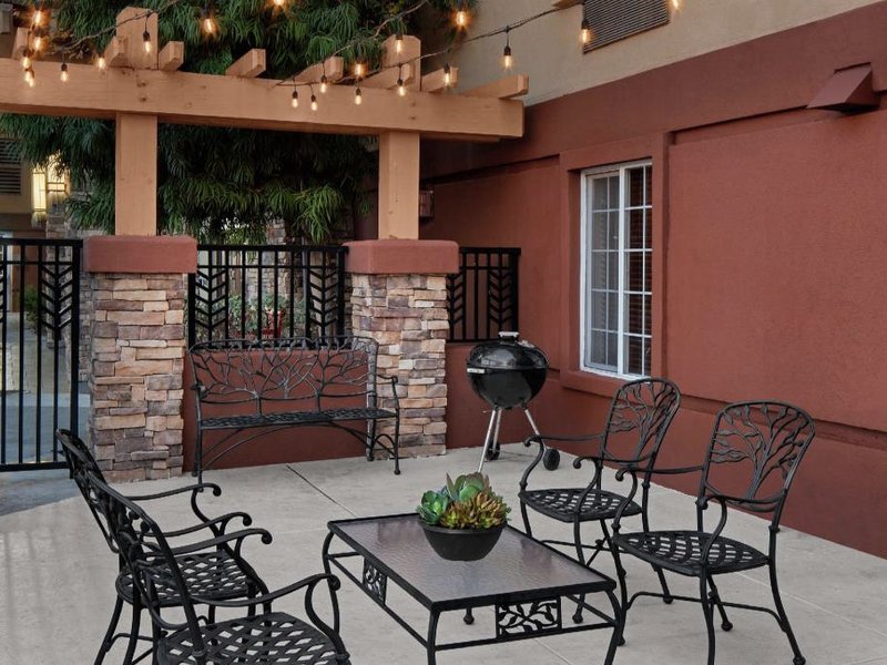 Larkspur Landing Extended Stay Suites Rentonの写真