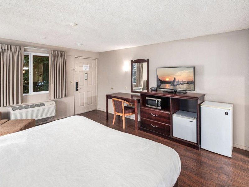 Inn at Lake Washington By OYO I-405の写真