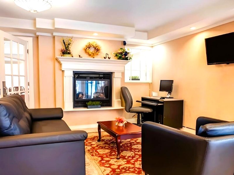 Inn at Lake Washington By OYO I-405の写真