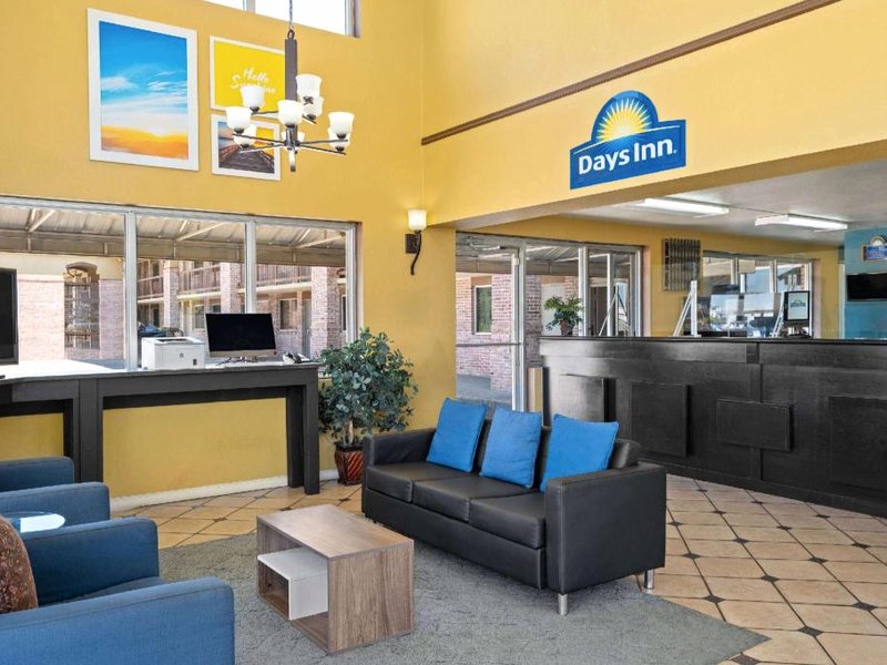 Days Inn by Wyndham Conwayの写真