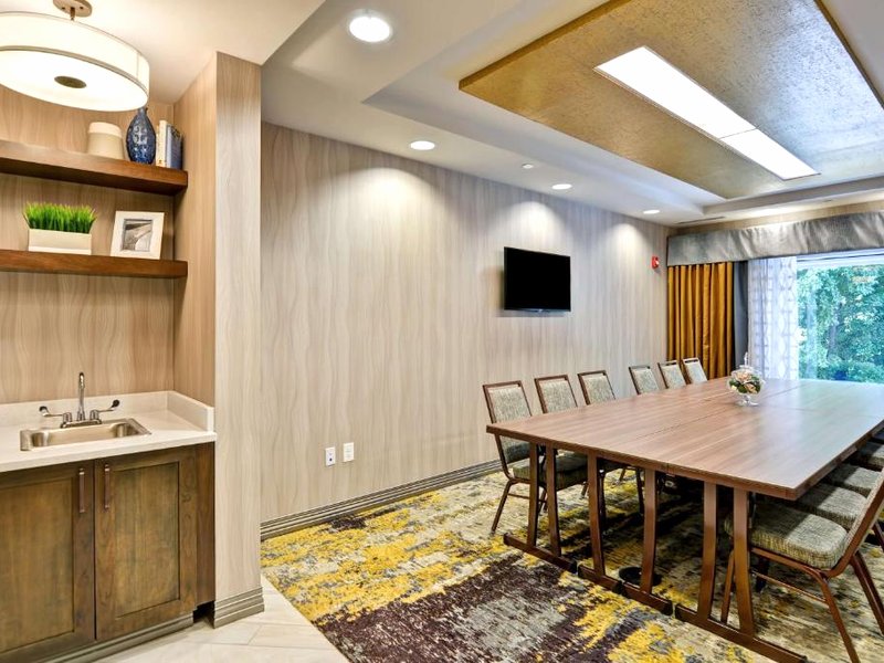 Hampton Inn by Hilton Atlanta Kennesawの写真