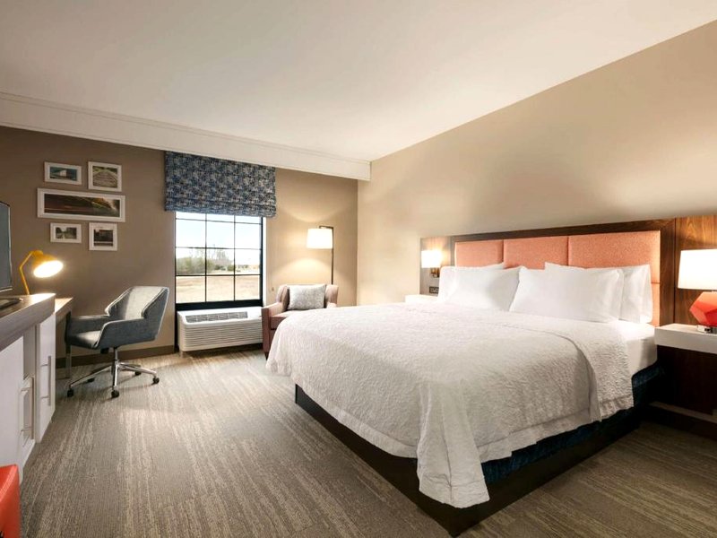 ハンプトン イン カーナーズヴィル (Hampton Inn Kernersville)の写真