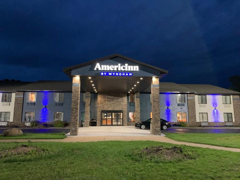 AmericInn by Wyndham Prairie du Chienの写真