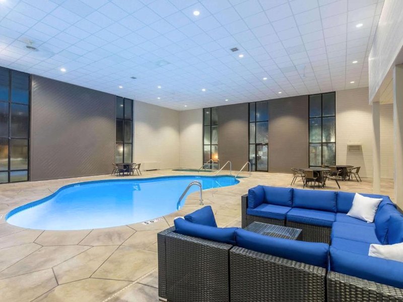AmericInn by Wyndham Prairie du Chienの写真