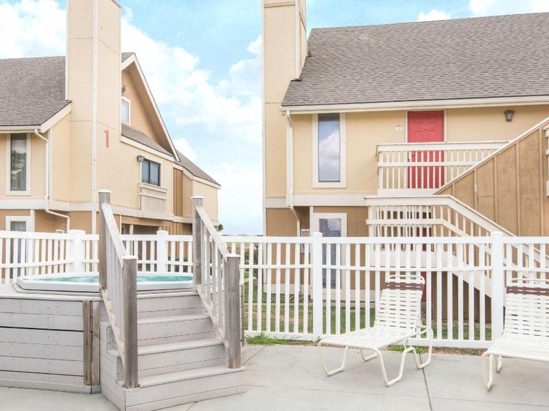 Hawthorn Extended Stay by Wyndham Wichitaの写真