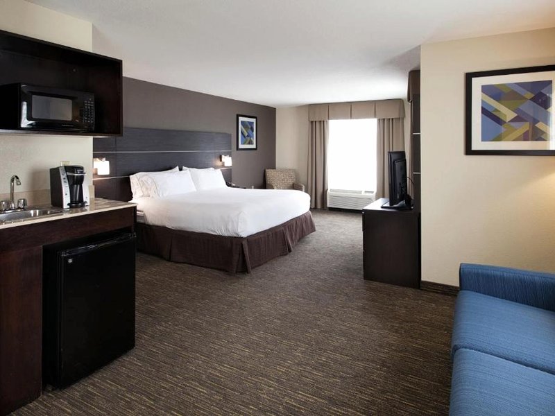 Holiday Inn Express Hotel & Suites Andover East 54 Wichita By IHGの写真