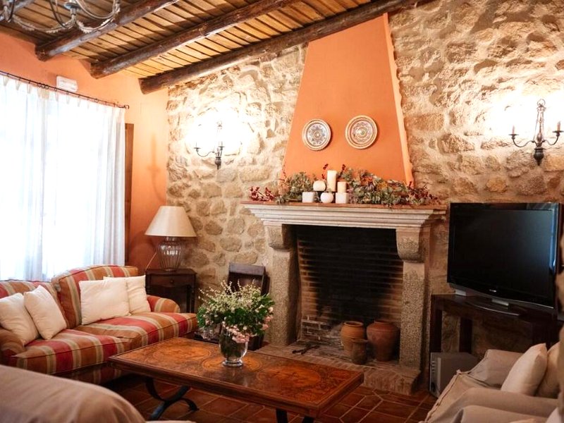 ［ヘルグイジュエラ］一軒家（100m²）｜ 6ベッドルーム／7バスルーム (Casa Rural La Moranta)の写真