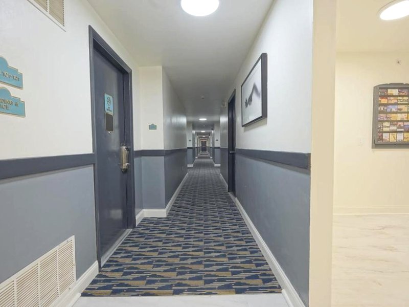 Greenwoods Inn & Suitesの写真