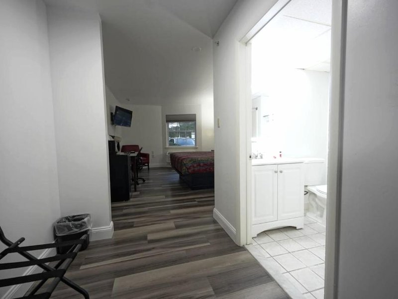 Greenwoods Inn & Suitesの写真