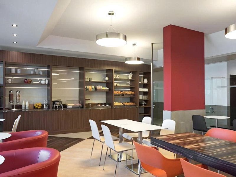 B&B ホテル トレント (B&B Hotel Trento)の写真