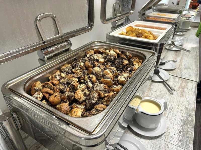 FREE PARKING, FREE BREAKFAST, only 15 min downtownの写真