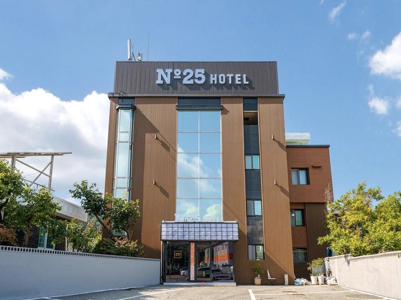 サムチョク ナンバー 25 サムチョク シティ ホール (Samcheok No. 25 Samcheok City Hall)の写真