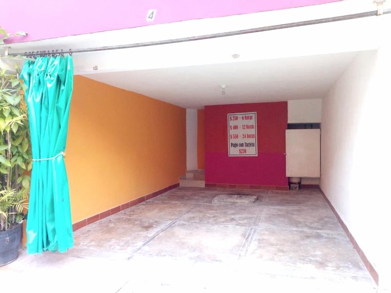 Motel Champoton sobre carretera frente al marの写真