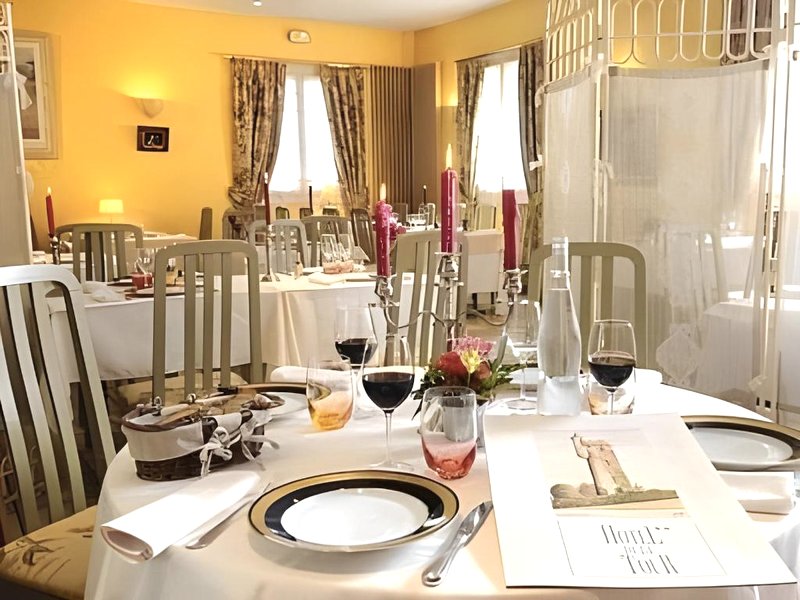 Logis Hotel de la Tourの写真