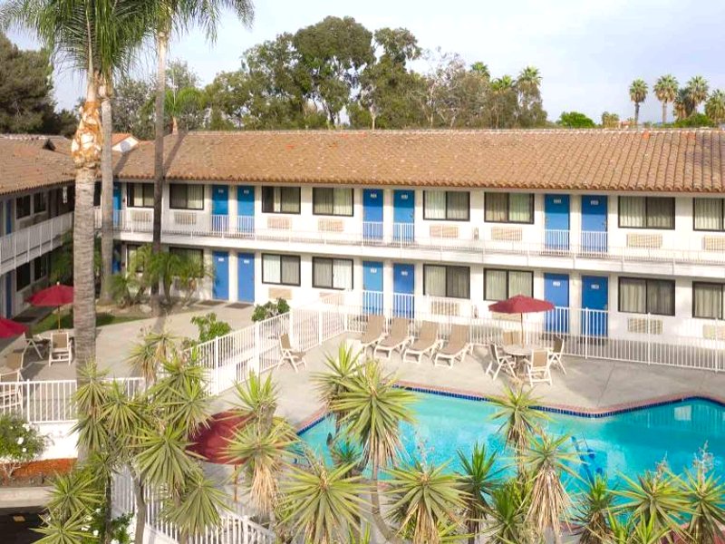 Motel 6 Camarillo, CAの写真