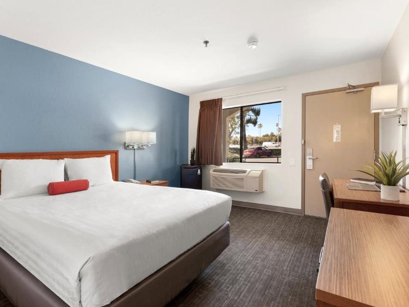 グッド ナイト イン カマリロ (Good Nite Inn Camarillo )の写真