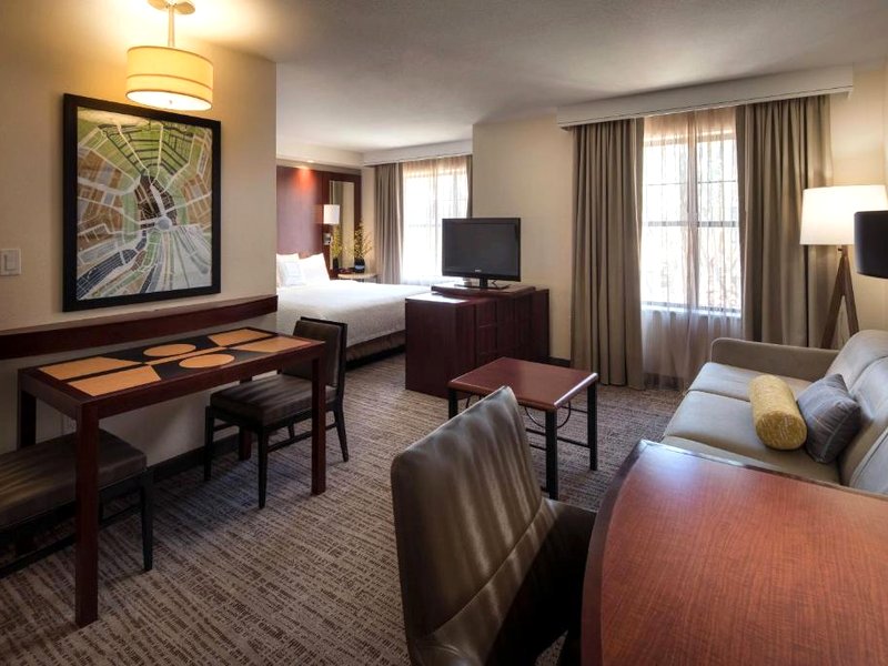 レジデンス イン カマリロ (Residence Inn Camarillo)の写真